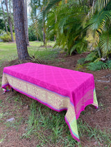 L'Ensoleillade Rectangular "Prestige" Fuchsia Jacquard Tablecloth