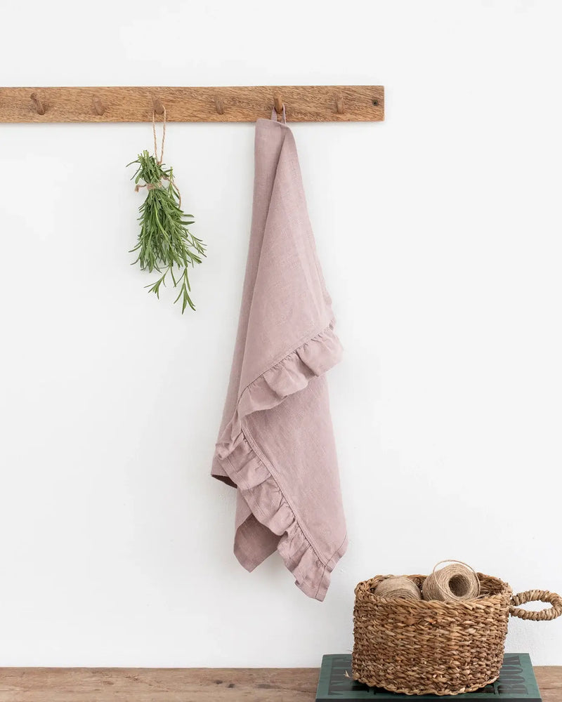 Ruffle Linen Towel - Woodrose