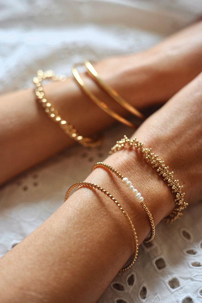 Short Gold Beads & Pearl Bracelet