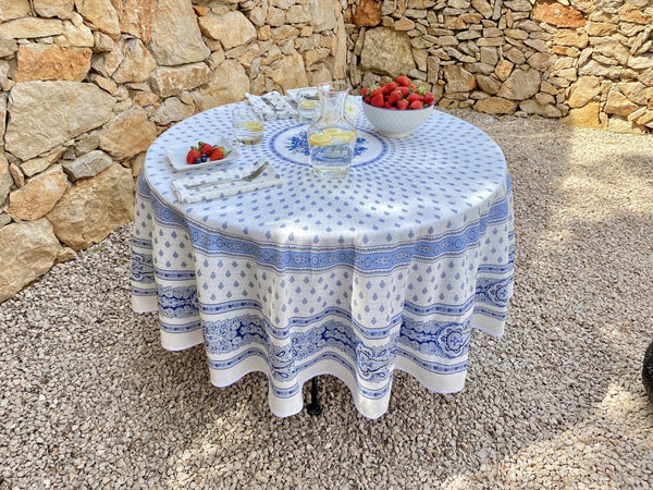 Round "Bastide" White and Blue Tablecloth